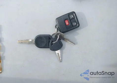 2010 Ford F-150 Stx/Xl/Xlt z USA, uszkodzony, nr VIN 1FTEX1E83AFD67303